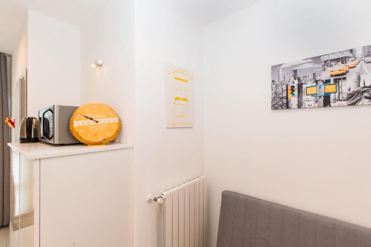 Mole Antonelliana & Royal Gardens Cozy Studio Turin Exterior photo